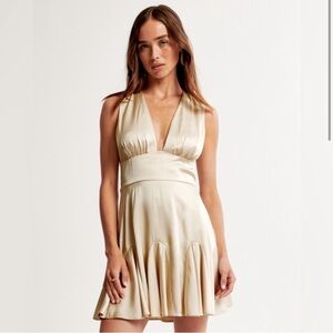 Abercrombie & Fitch Silk  Mini Dress ✨
